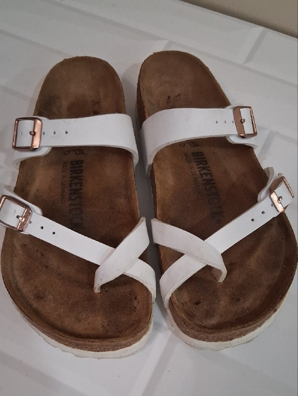 Birkenstock Mayari Women’s White Two-Strap Sandals with Rose Gold Buckles - Picture 5 of 11